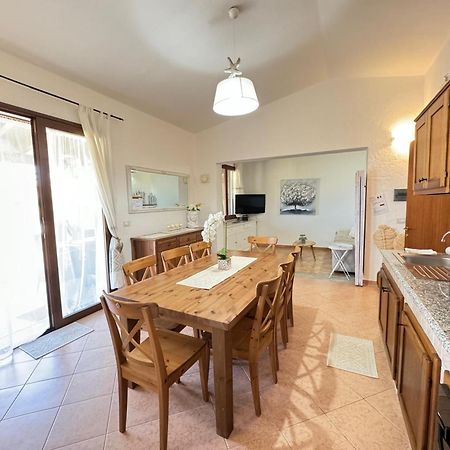 Casa Vacanze Con Piscina E Vista Mare Esclusiva Per Coppie E Famiglie, Relax E Tranquillita Tertenìa Buitenkant foto